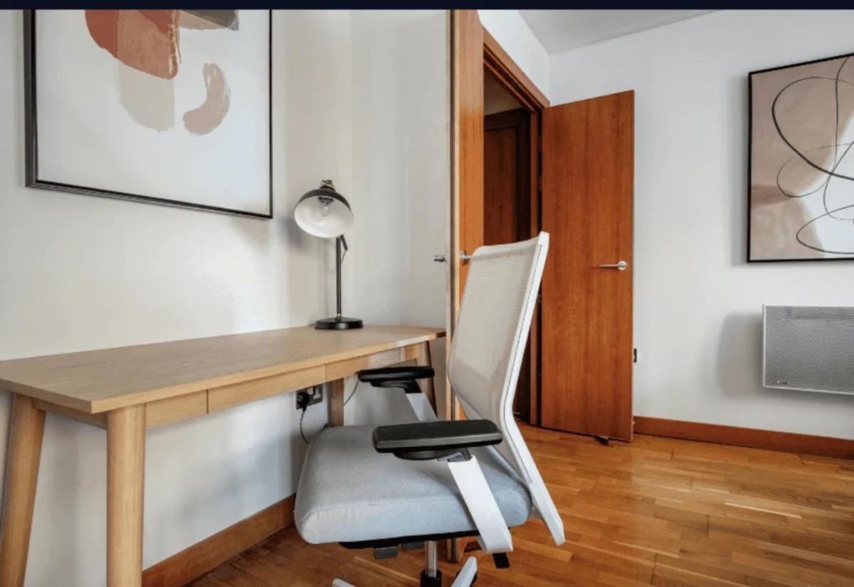 Apartamento Londwell, Canary Wharf Riverside Retreat, Balcony & Views